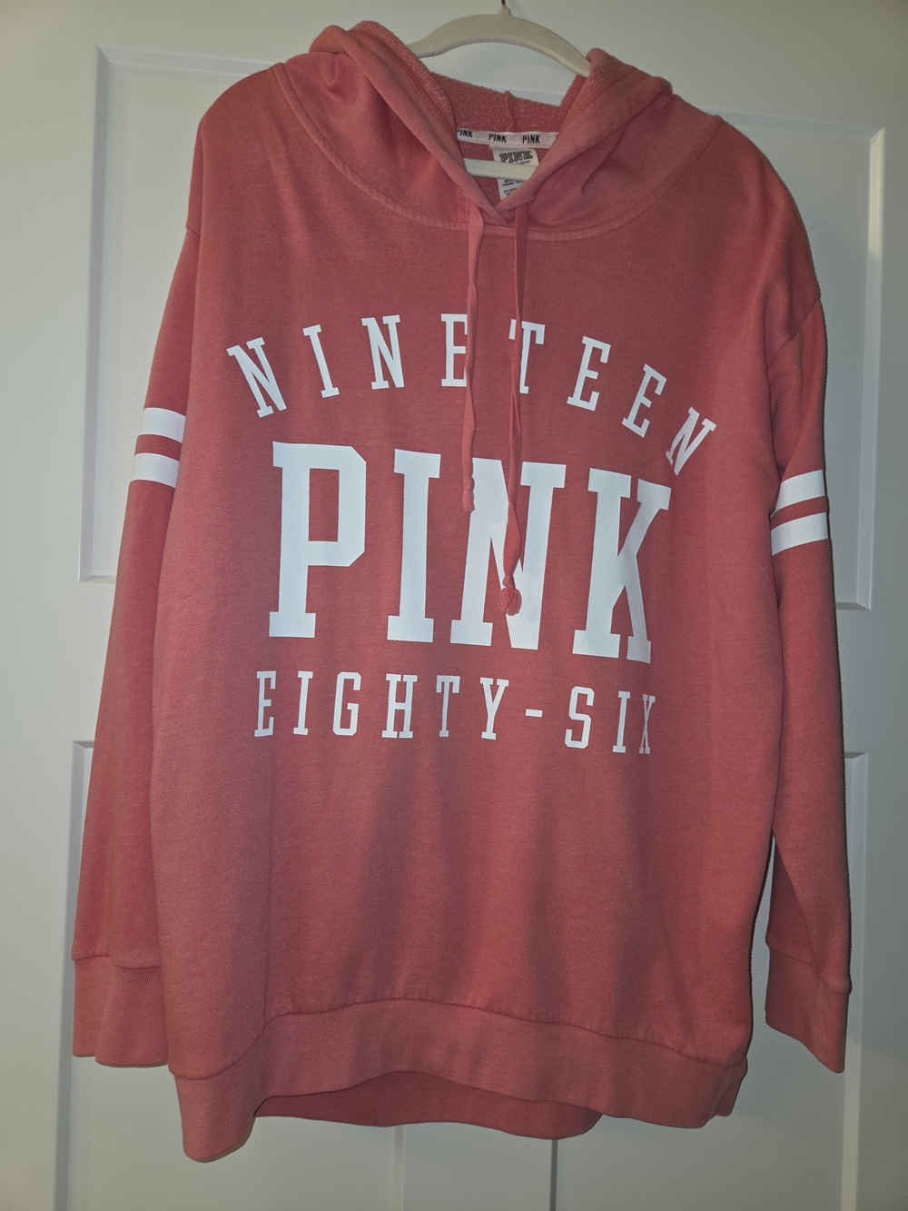 PINK Victoria's Secret Warm Coral Pullover Hoodie Sweatshirt With White Print